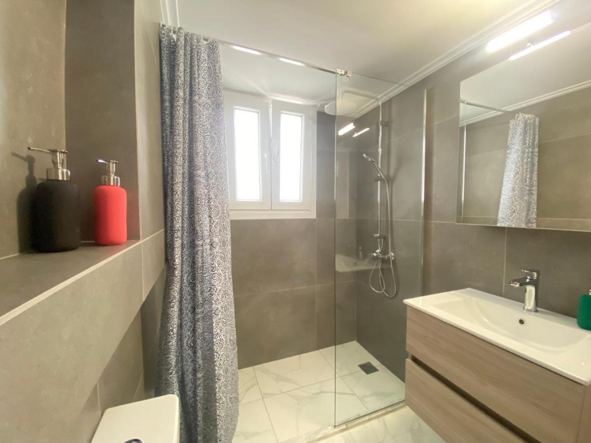 Faliro Comfort Apartment 10 Mins Walking To The Beach Athen Eksteriør billede