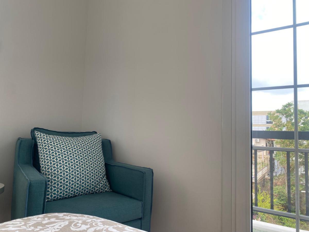 Faliro Comfort Apartment 10 Mins Walking To The Beach Athen Eksteriør billede