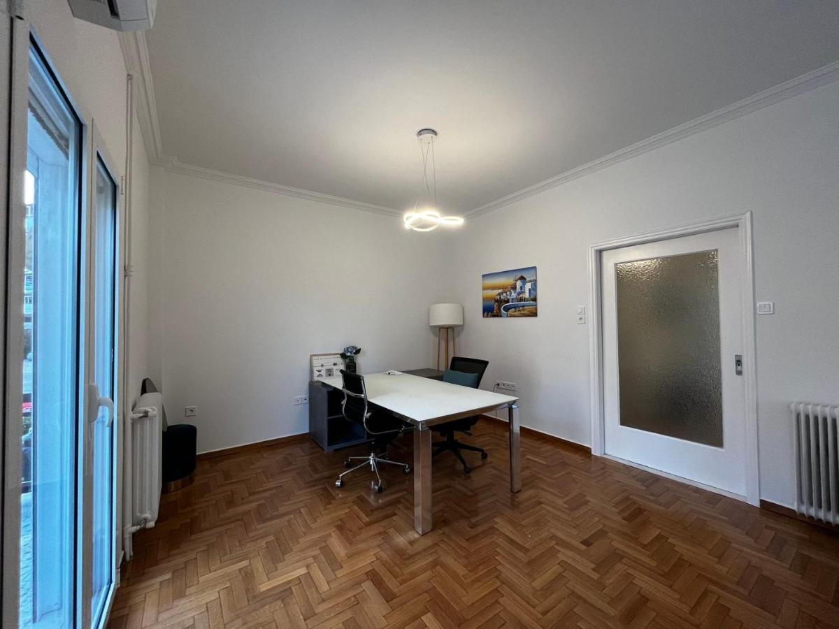 Faliro Comfort Apartment 10 Mins Walking To The Beach Athen Eksteriør billede