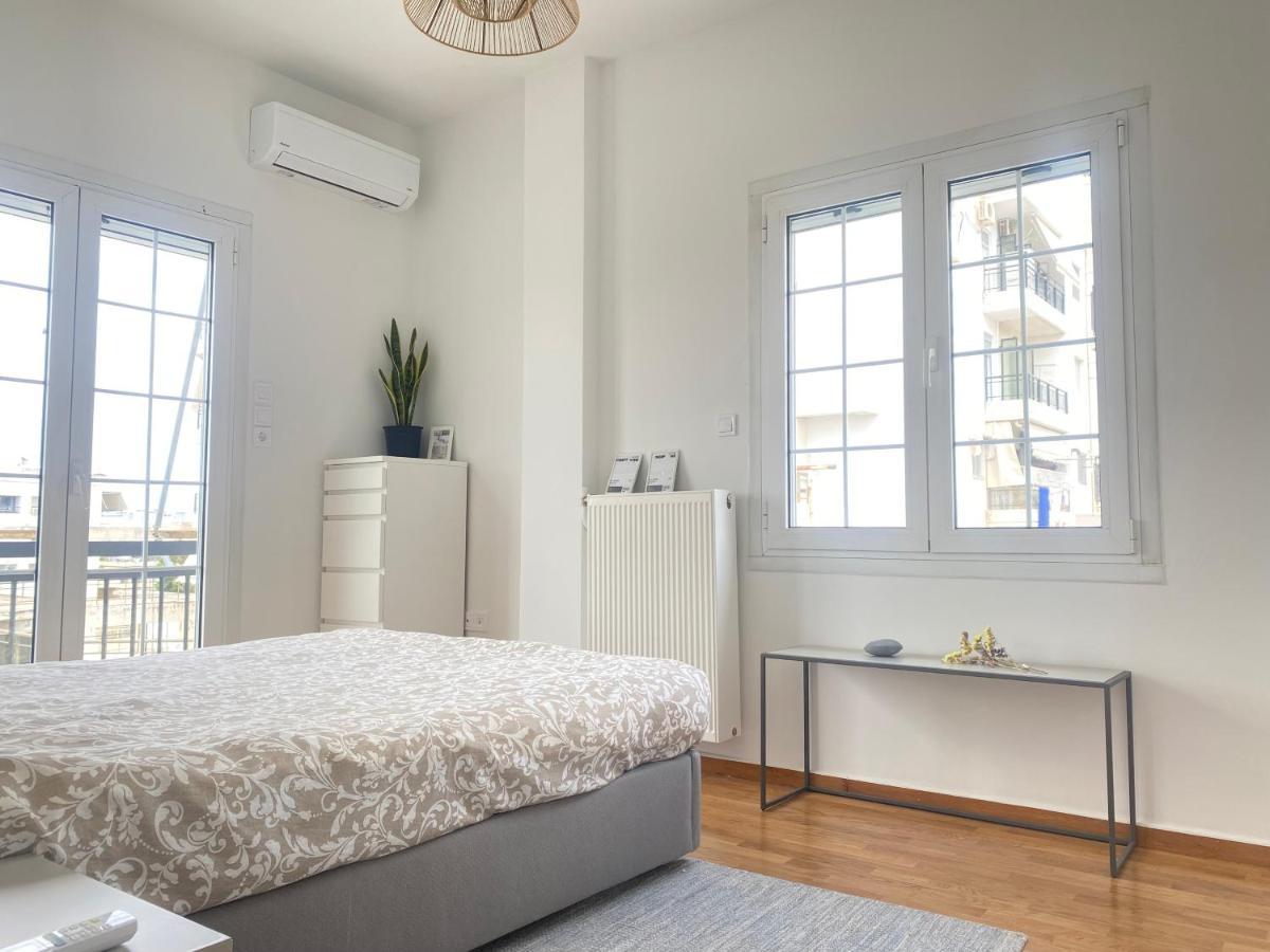 Faliro Comfort Apartment 10 Mins Walking To The Beach Athen Eksteriør billede
