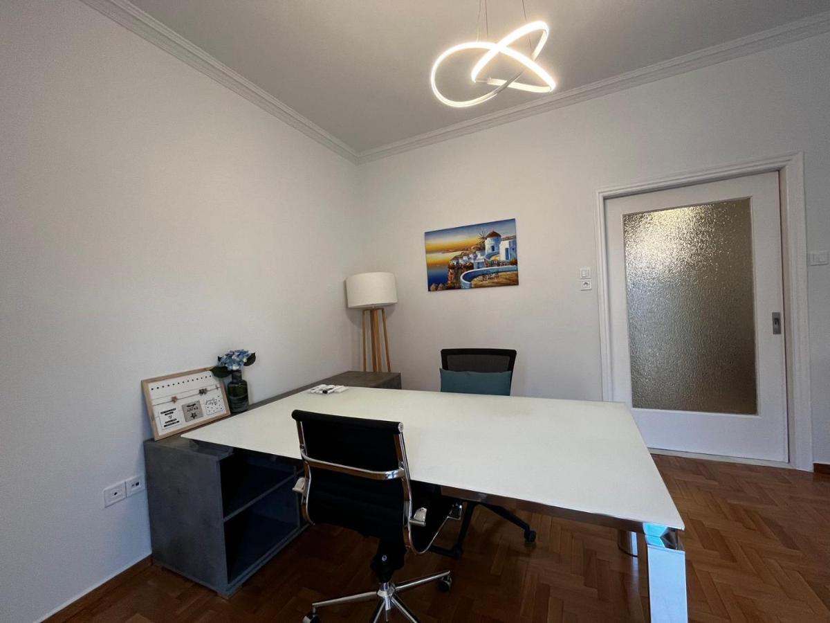 Faliro Comfort Apartment 10 Mins Walking To The Beach Athen Eksteriør billede